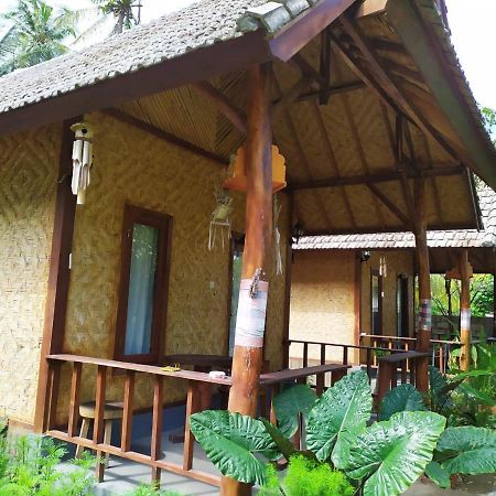 Full Moon Hostel Нуса Пенида Екстериор снимка