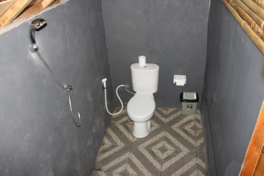 Full Moon Hostel Нуса Пенида Екстериор снимка